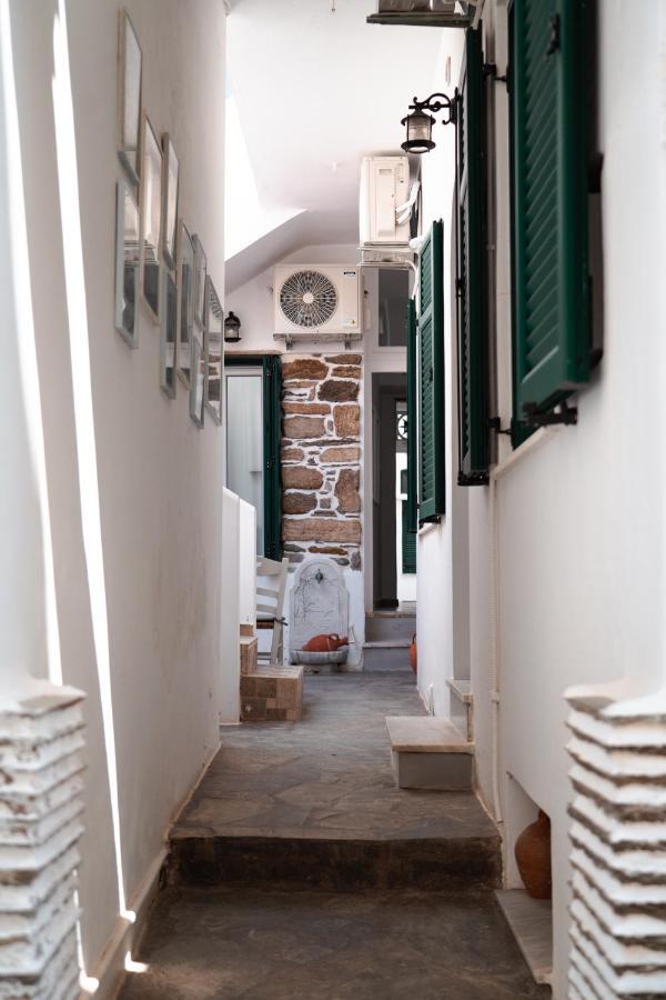 Aggelikoula Rooms Tinos Екстер'єр фото